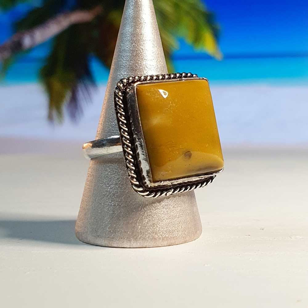 Yellow Mookite Gemstone Sterling Silver Plated Ring Size 9